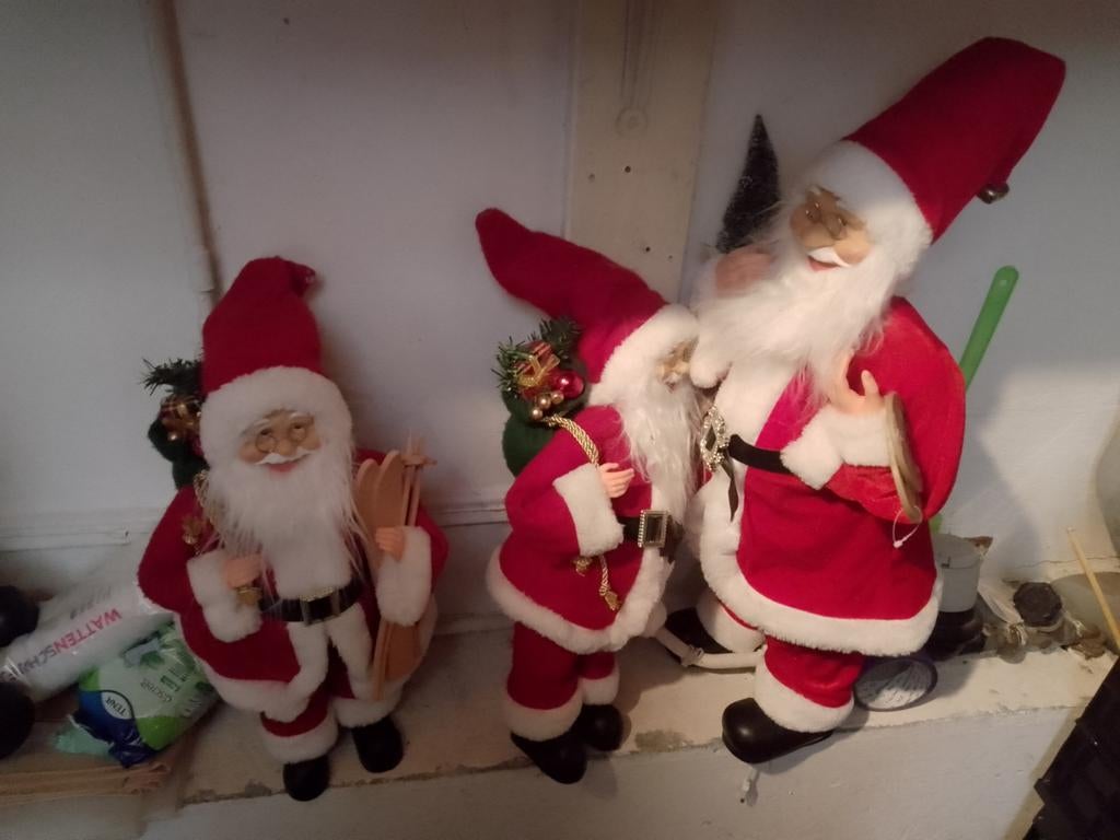 Kerstmannen, Ophalen