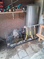 Waterpomp met voorraadvat, Ophalen of Verzenden