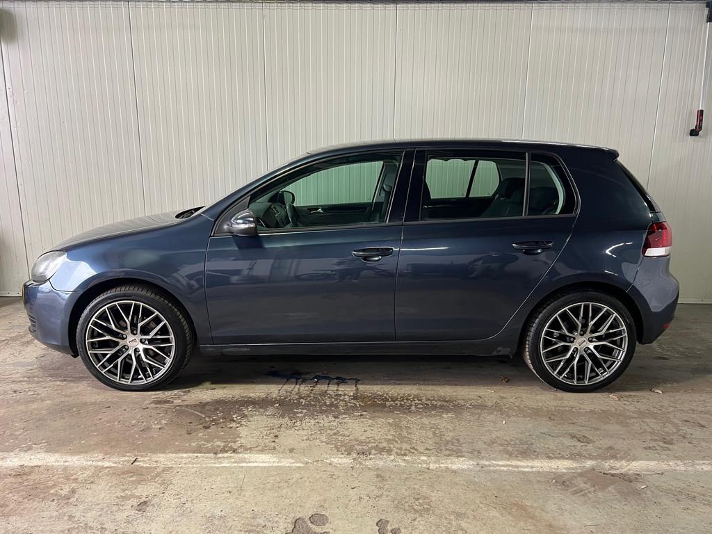 Volkswagen Golf 1.2 TSI Highline BlueMotion, Auto's, Voorwielaandrijving, Euro 5, Stoelverwarming, Gebruikt