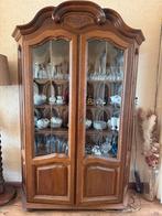 Grote antieke kast, Ophalen