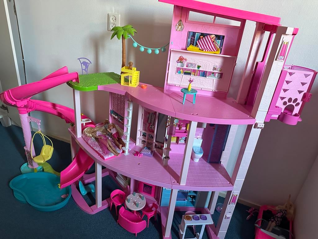 Barbie Droomhuis met Zwembad en Glijbaan, Ophalen, Zo goed als nieuw, Meisje