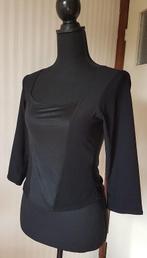 Mooie sexy zwarte Lipstick top met leer / wetlook effect., Lipstick, Verzenden, Zwart, Lange mouw