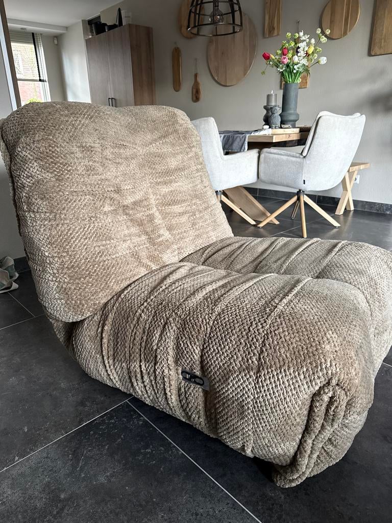 Dutchbone Hamilton fauteuil met accu, Huis en Inrichting, Fauteuils, Ophalen, Gebruikt, 100 tot 125 cm, 75 tot 100 cm