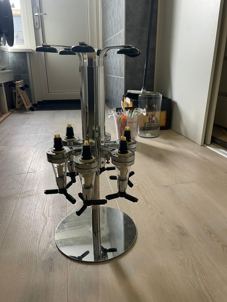 Drankdispenser voor 6 flessen, Ophalen, Zo goed als nieuw