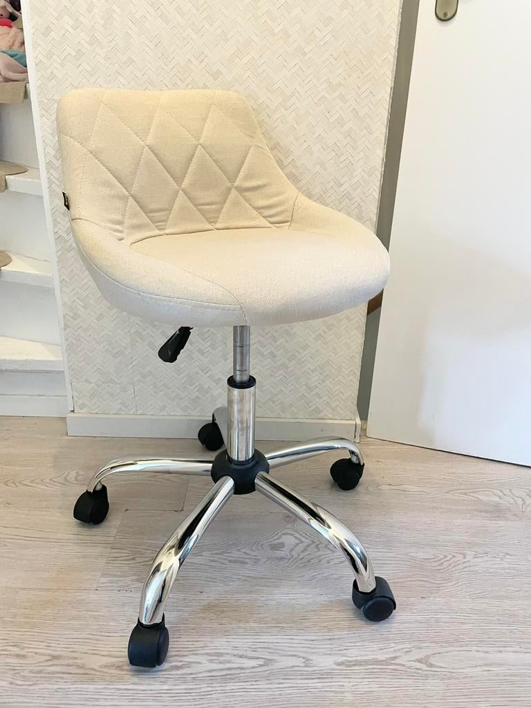 Werkkruk kruk bureaustoel Lazio creme, Ophalen, Zo goed als nieuw