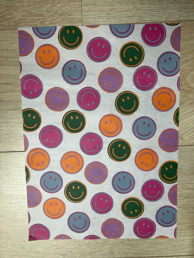 10 vellen vloeipapier smiley, Ophalen of Verzenden, Nieuw