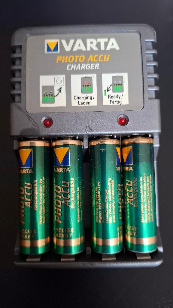 Varta batterij oplader, Ophalen of Verzenden, Gebruikt