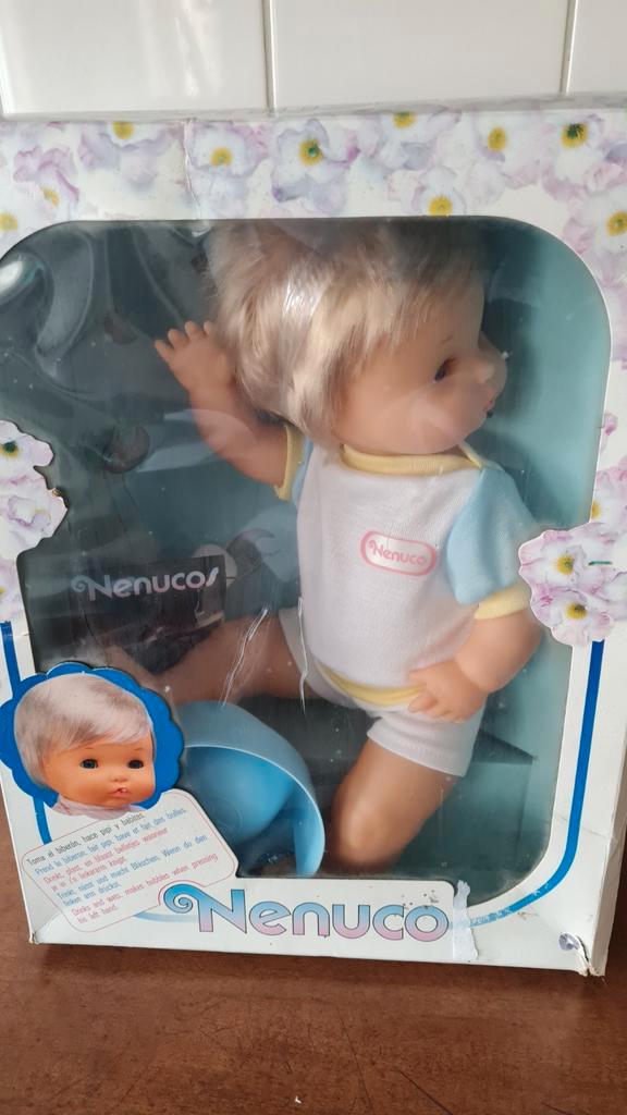 Nieuwe Nenuco Fumosa Vintage Babypop in Doos, Kinderen en Baby's, Speelgoed | Poppen, Nieuw, Babypop, Ophalen of Verzenden