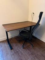 Ikea Bureau Mittzon walnoot - maand oud - desk - aanbieding, Ophalen, In hoogte verstelbaar, Zo goed als nieuw, Bureau