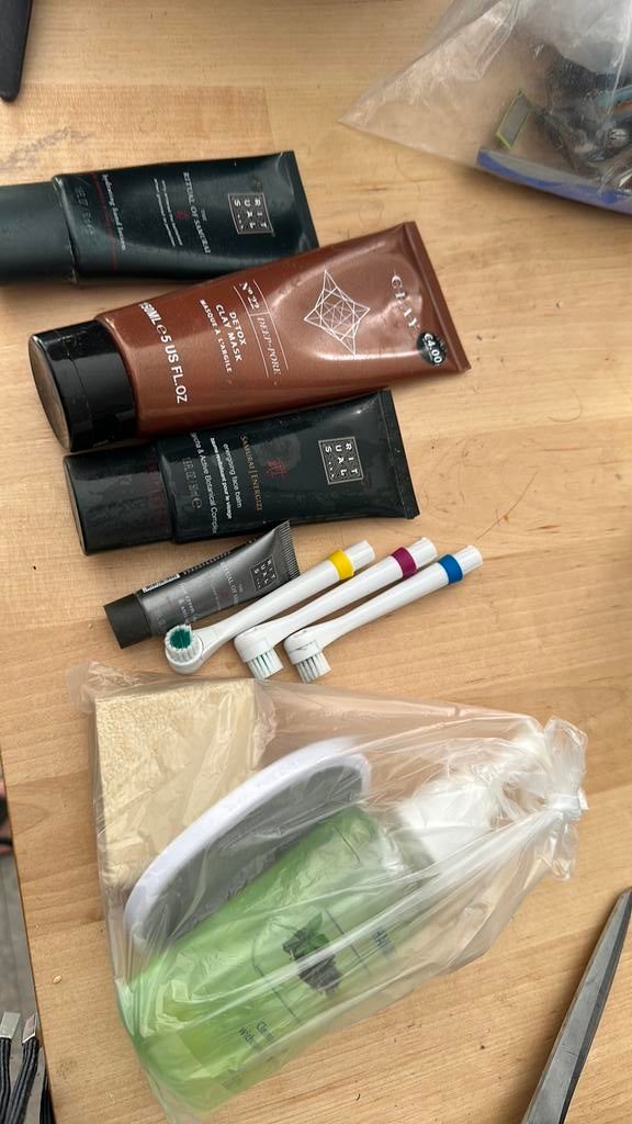 Wat beauty artikelen en handgel etc, Ophalen of Verzenden, Gebruikt, Overige typen