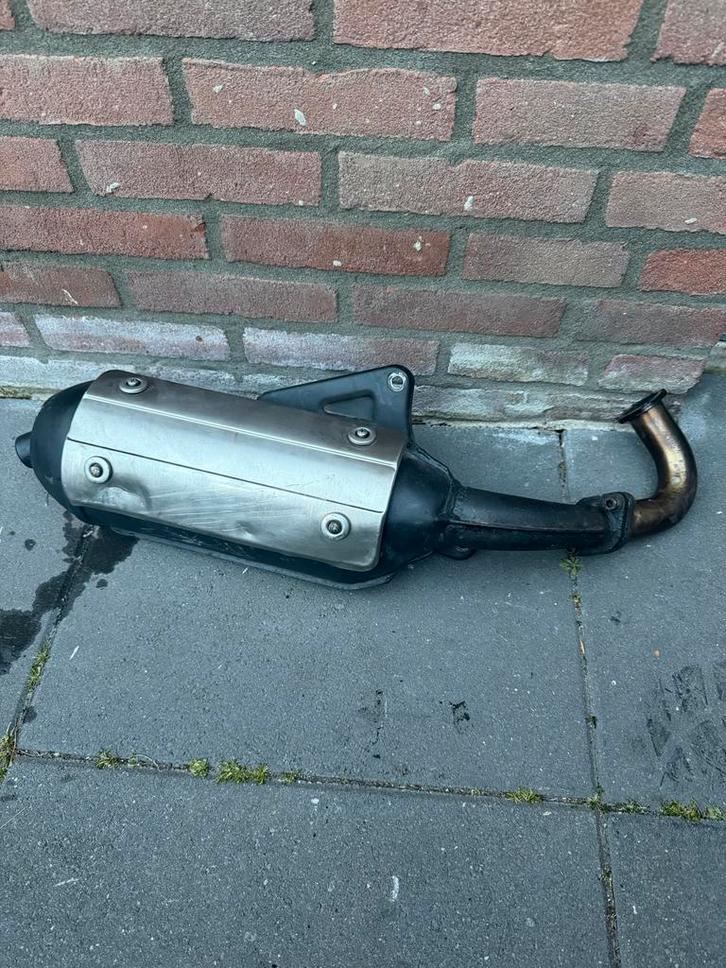 Sm06 uitlaat met rvsvoorbocht, Fietsen en Brommers, Brommeronderdelen | Scooters, Gebruikt, Overige merken, Uitlaat, Ophalen of Verzenden