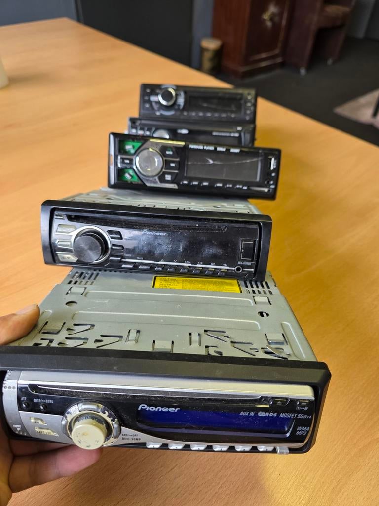 Diverse autoradio's - Pioneer en meer, Auto diversen, Ophalen of Verzenden, Gebruikt