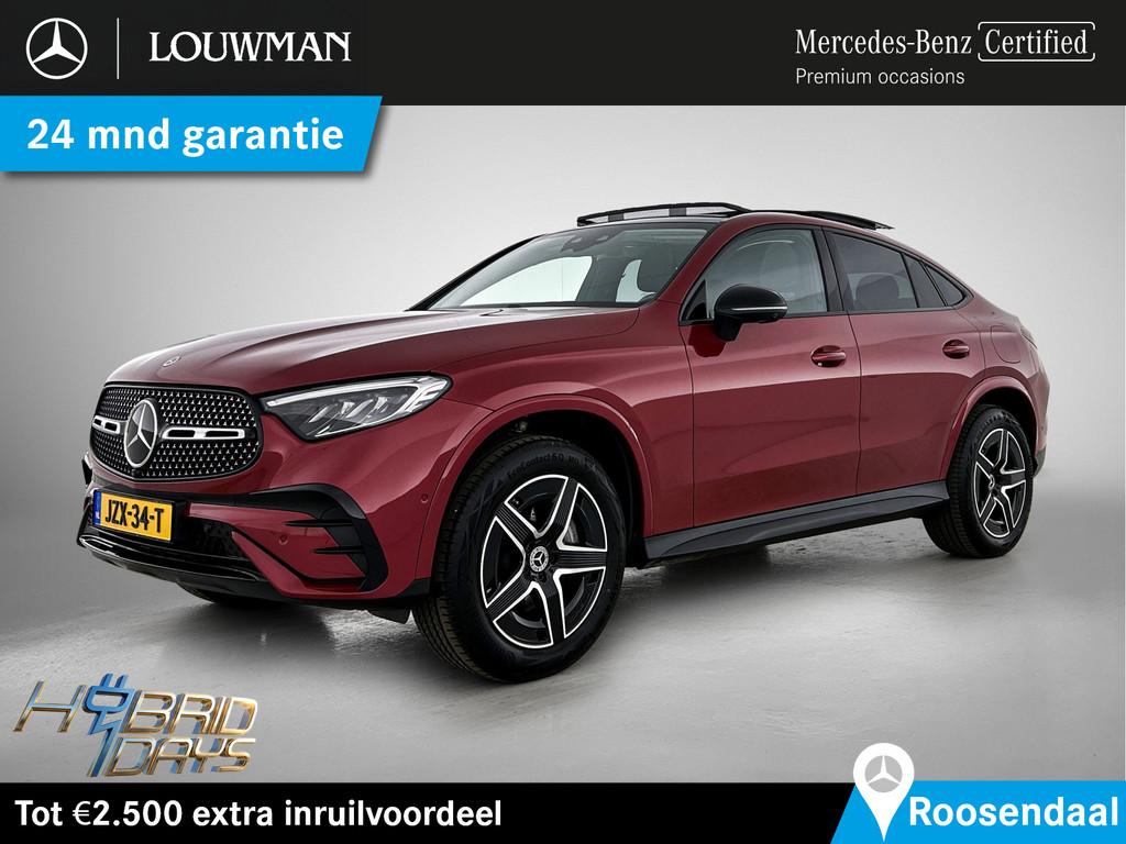 Mercedes-Benz GLC Coupé 300 e 4MATIC AMG Nightpakket | Pano, Auto's, Mercedes-Benz, Automaat, 12 maanden, Gebruikt, Plug-in hybride