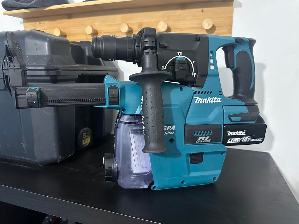 Makita, Doe-het-zelf en Verbouw, Ophalen, Zo goed als nieuw, 1200 watt of meer, Overige typen