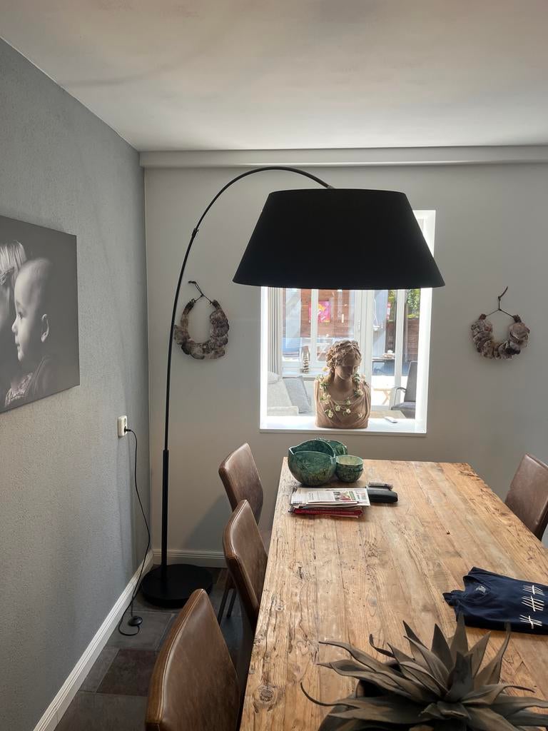 Zuiver verstelbare staande lamp met zwarte kap, Ophalen, Gebruikt, Metaal, 150 tot 200 cm