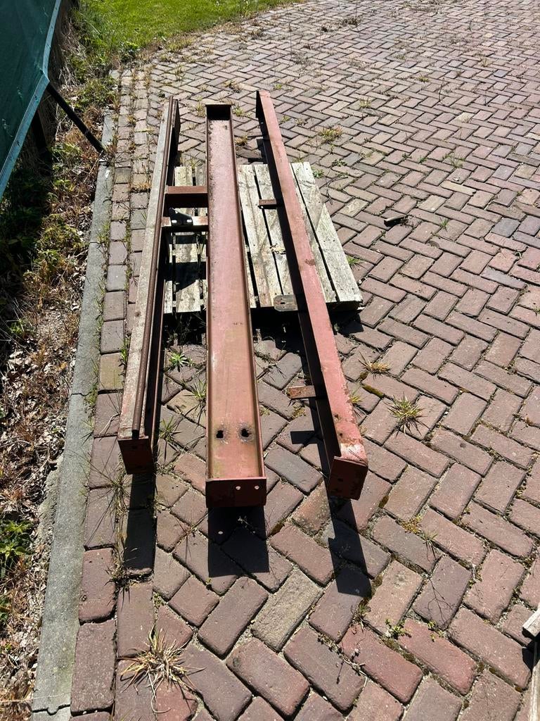 Unp 160 balken, Doe-het-zelf en Verbouw, Metalen, Ophalen, Zo goed als nieuw