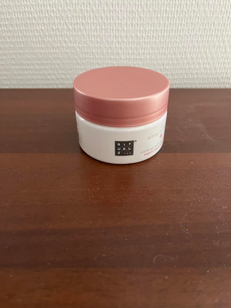 THE RITUAL OF SAKURA  Body scrub, Ophalen of Verzenden, Nieuw, Gehele gezicht