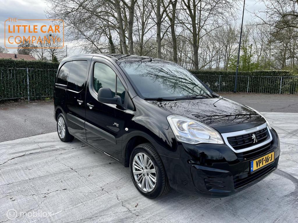 Peugeot Partner 1.6 VTi Benzine uitvoering met 3 zitplaatsen, Auto's, Voorwielaandrijving, Stof, Gebruikt, 4 cilinders