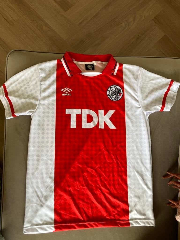 Ajax Voetbalshirt rood wit, Sport en Fitness, Voetbal, Maat L, Ophalen, Gebruikt, Shirt