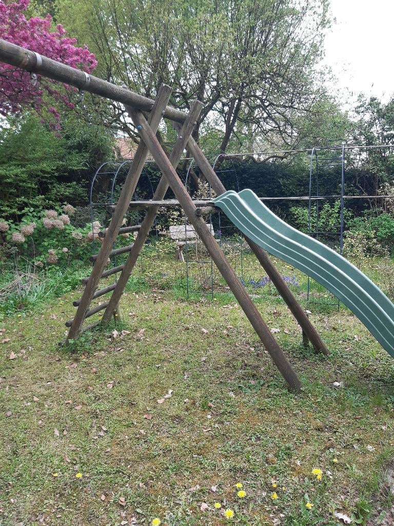 Houten schommelrek met glijbaan, Kinderen en Baby's, Speelgoed | Houten speelgoed, Ophalen, Gebruikt