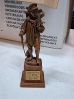 Houten beeldje man met wandelstok, Verzamelen, Ophalen of Verzenden
