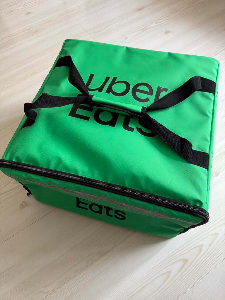 Uber Eats draagbare bezorgtas, Overige merken, 40 cm of meer, Ophalen of Verzenden, Zo goed als nieuw