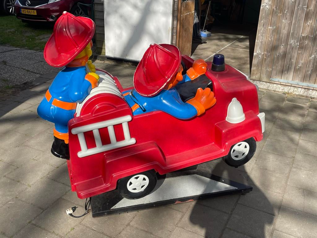 Bert en Ernie brandweer kiddy ride, Ophalen, Gebruikt, Jongen of Meisje