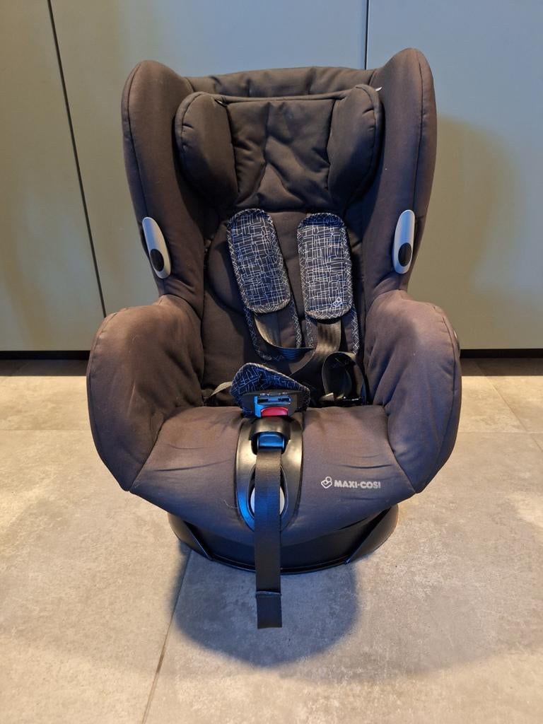 Draaibare autostoel maxi-cosie, Ophalen, Autogordel, 9 t/m 18 kg, Zo goed als nieuw