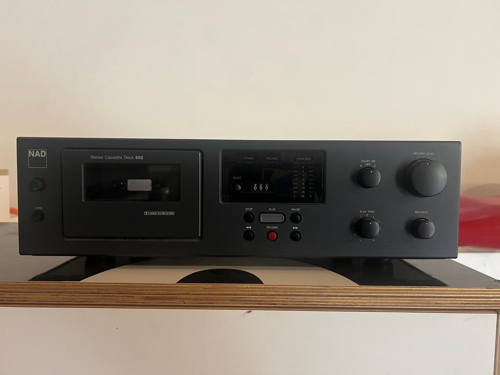 NAD cassetedeck, Overige merken, Ophalen of Verzenden, Niet werkend, Minder dan 60 watt
