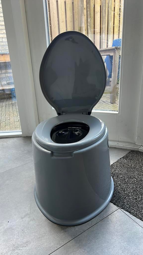 Bo camp wc-pot, Caravans en Kamperen, Kampeeraccessoires, Ophalen of Verzenden, Zo goed als nieuw