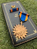 WO2 Amerikaanse Air Medal USAAF medaille in doos, Verzamelen, Amerika, Ophalen of Verzenden, Embleem of Badge