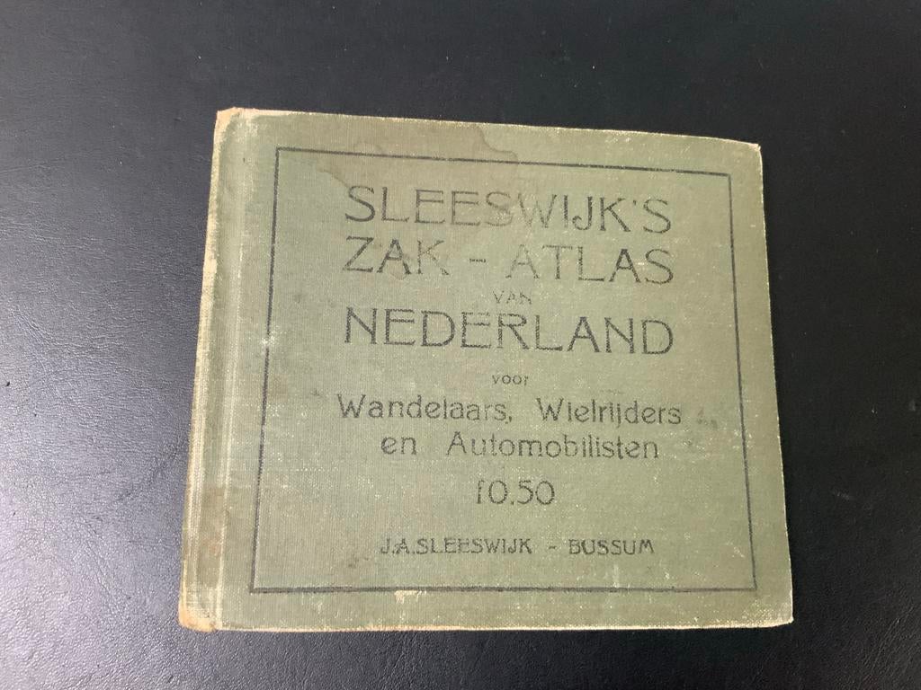 Sleeswijk's Zak-Atlas van Nederland - Oud, Gelezen, Overige atlassen, Ophalen of Verzenden, 1800 tot 2000
