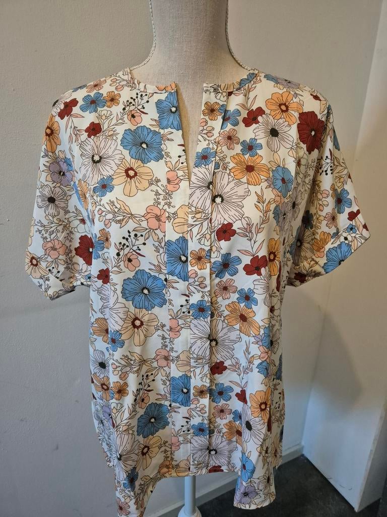 Bloemenprint blouse maat L, Overige kleuren, Maat 42/44 (L), Nieuw, Ophalen of Verzenden