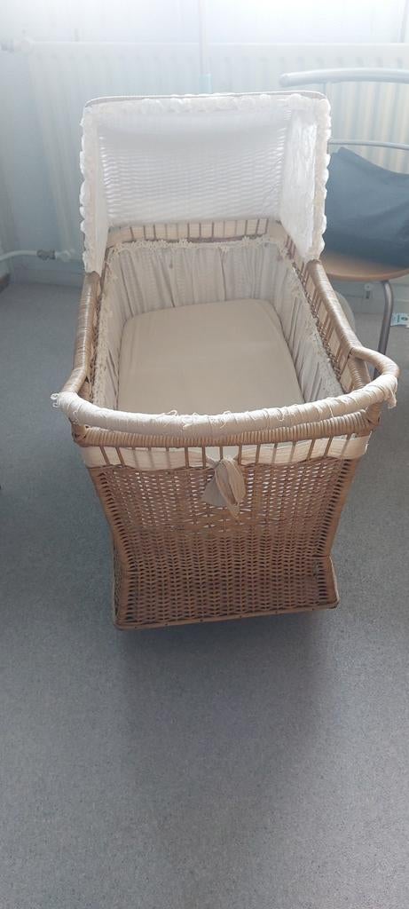 Antieke wieg, Kinderen en Baby's, Babywiegjes en Ledikanten, Ophalen, Wieg