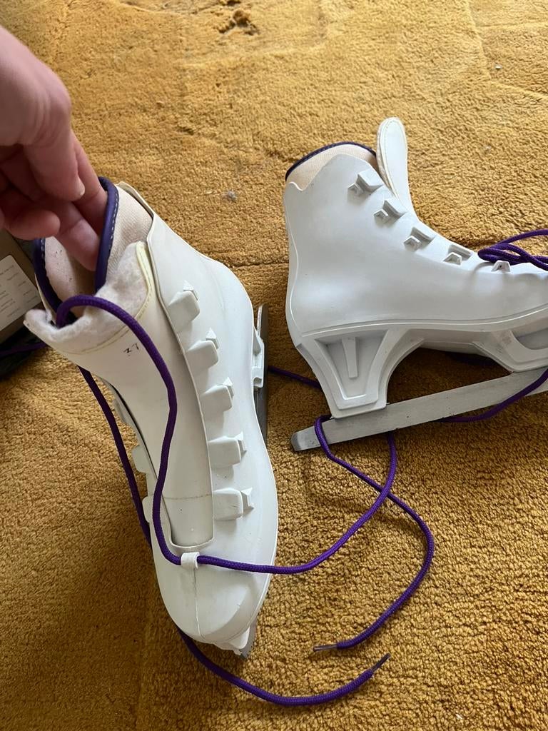 Kunstschaatsen kunststof maat 37, Sport en Fitness, Schaatsen, Ophalen, Kunstschaatsen, Gebruikt, Zandstra