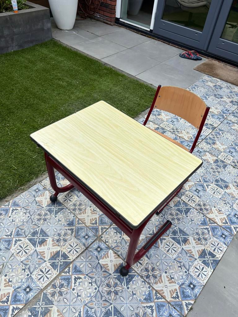 Schoolbankje met stoeltje, Kinderen en Baby's, Kinderkamer | Tafels en Stoelen, Ophalen, Gebruikt, Tafel(s) en Stoel(en)