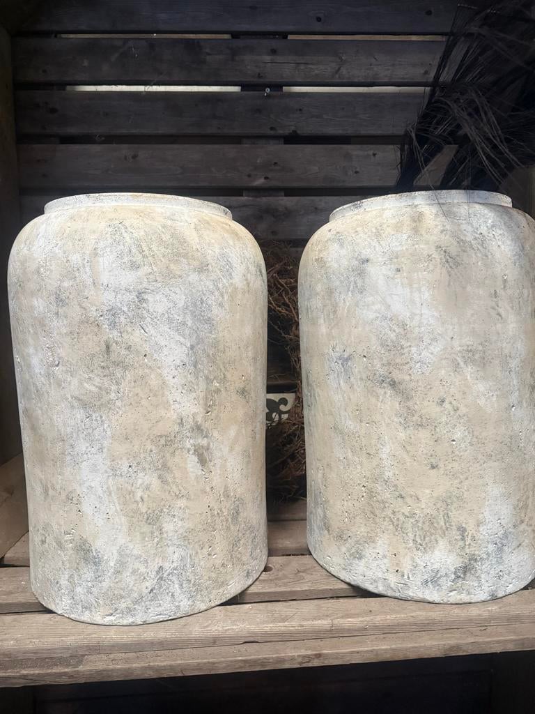 Robuuste PTMD potten - Set van 2, Gebruikt, Rond, Binnen, Beton