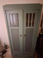 Vintage Groene Houten Kast met Glazen Deuren, Antiek en Kunst, Antiek | Meubels | Kasten, Ophalen of Verzenden