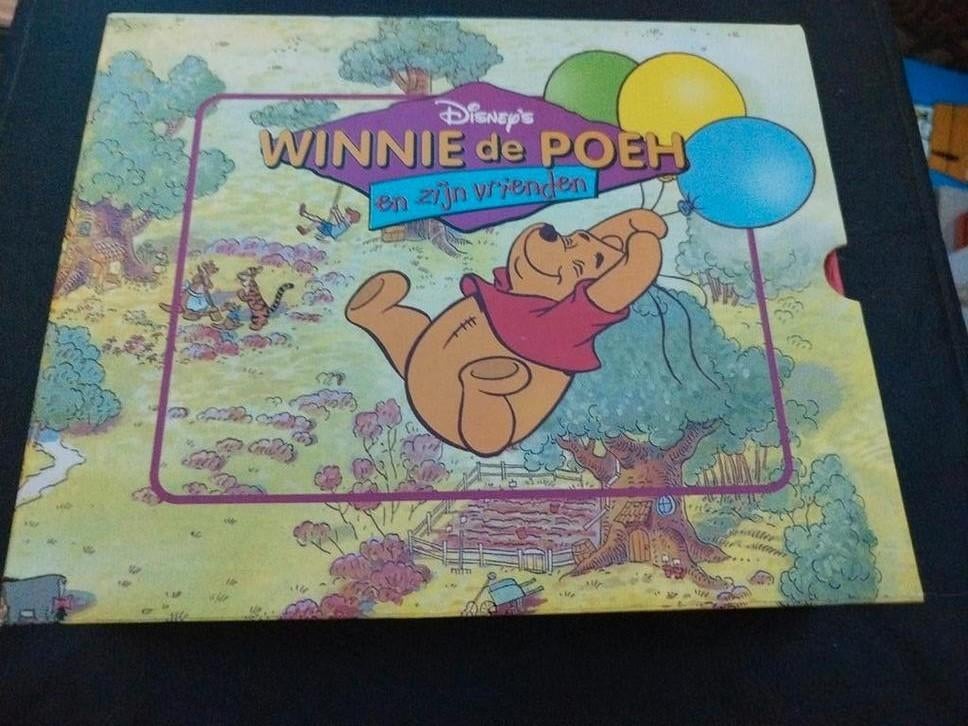 WINNIE DE POEH EN ZIJN VRIENDJES BOEKJES BOX SET DISNEY, Boeken, Ophalen of Verzenden, Zo goed als nieuw, Sprookjes, Disney