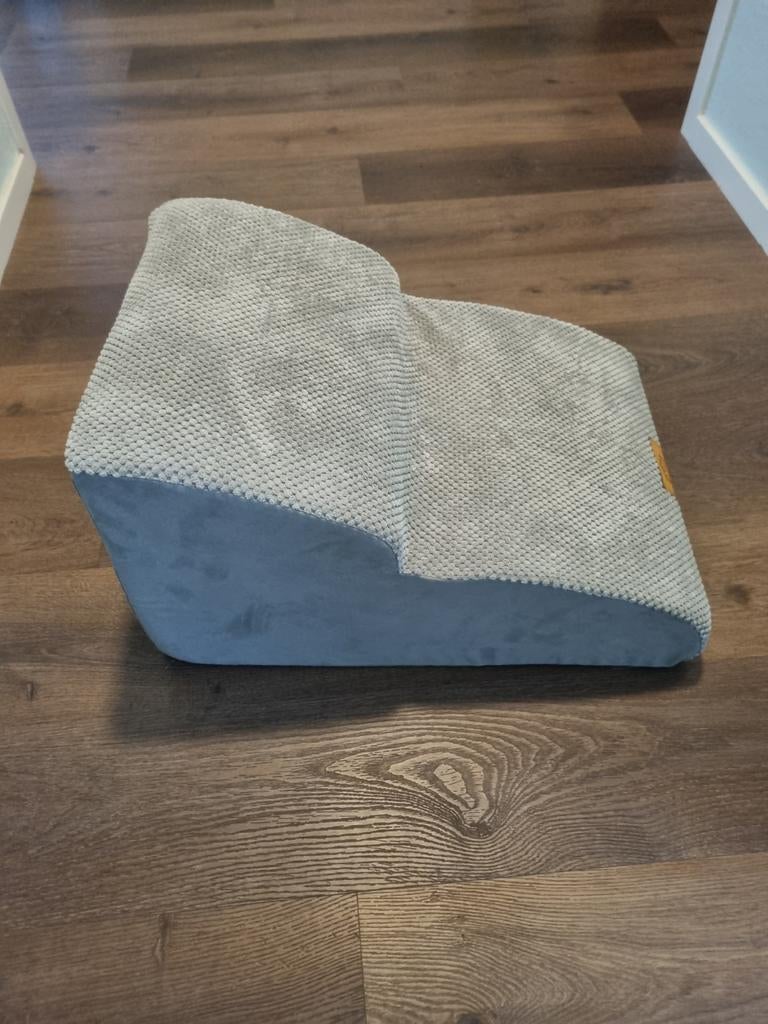 Opstap voor honden, Ophalen, Zo goed als nieuw, Rechthoekig, Minder dan 50 cm