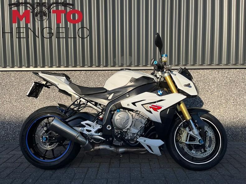 BMW S 1000 R (bj 2015), EINSTEINLAAN 5
2289 CC  RIJSWIJK, NL, Bedrijf, Meer dan 35 kW, Bmwklantenservice@bmw.nl