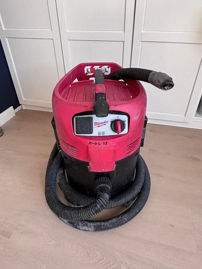 Milwaukee  Bouwstofzuiger AS 300 ELCP, Doe-het-zelf en Verbouw, Gereedschap | Overige machines, Gebruikt, Ophalen