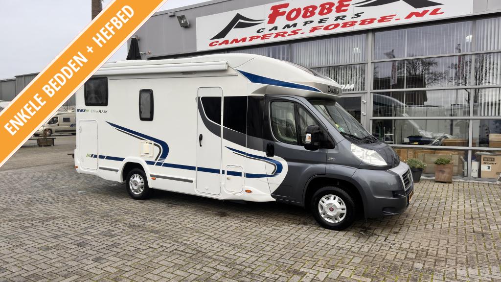 Enkele bedden|hefbed Chausson Flash 617 Uit 2015 58dkm 130PK, Caravans en Kamperen, Ringverwarming, Fiat, Tot en met 3, Luifel