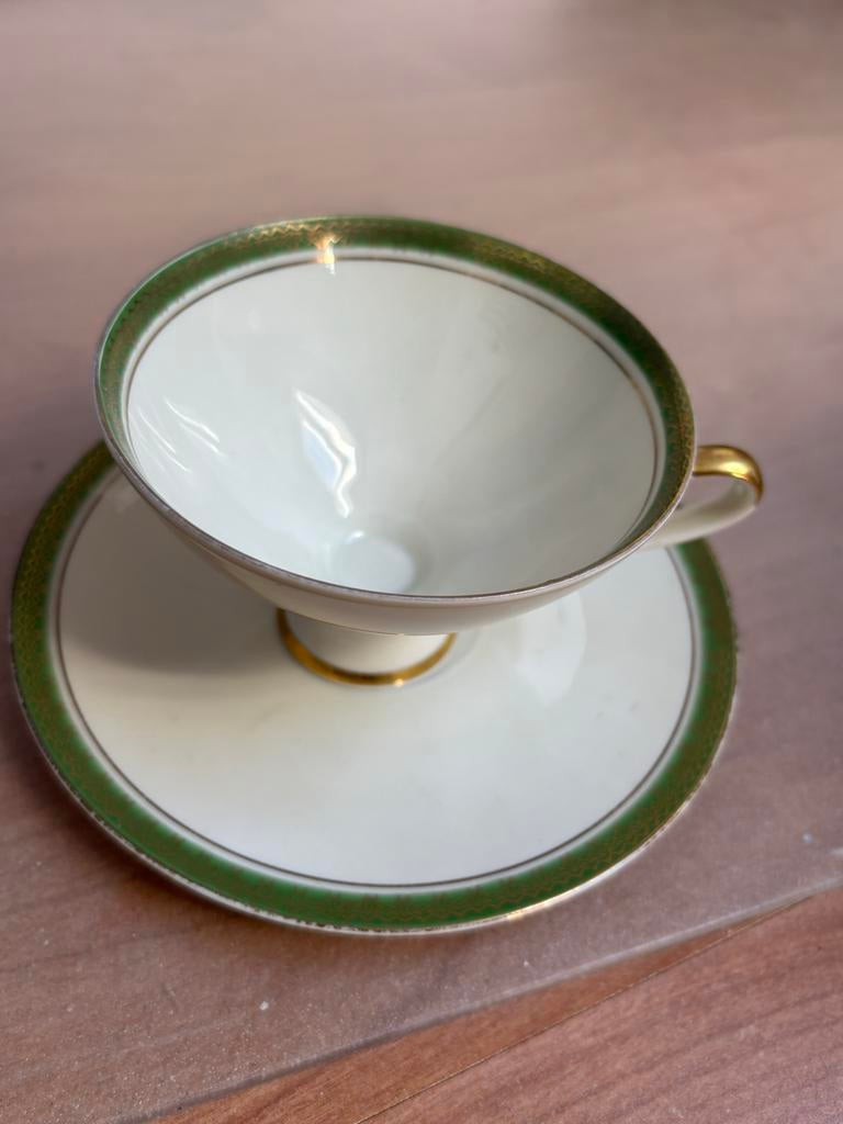 Vintage porseleinen kop en schotel met gouden rand, Ophalen
