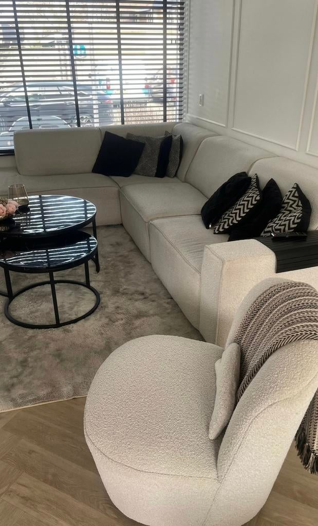 Hoekbank boucle, Ophalen, Gebruikt