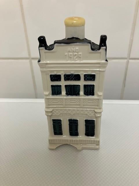 Klm (Bols) huisje 103 !!! Let op beschadigd !!!, Verzamelen, KLM Huisjes, Ophalen, Gebruikt, 81 t/m 91, Gevuld