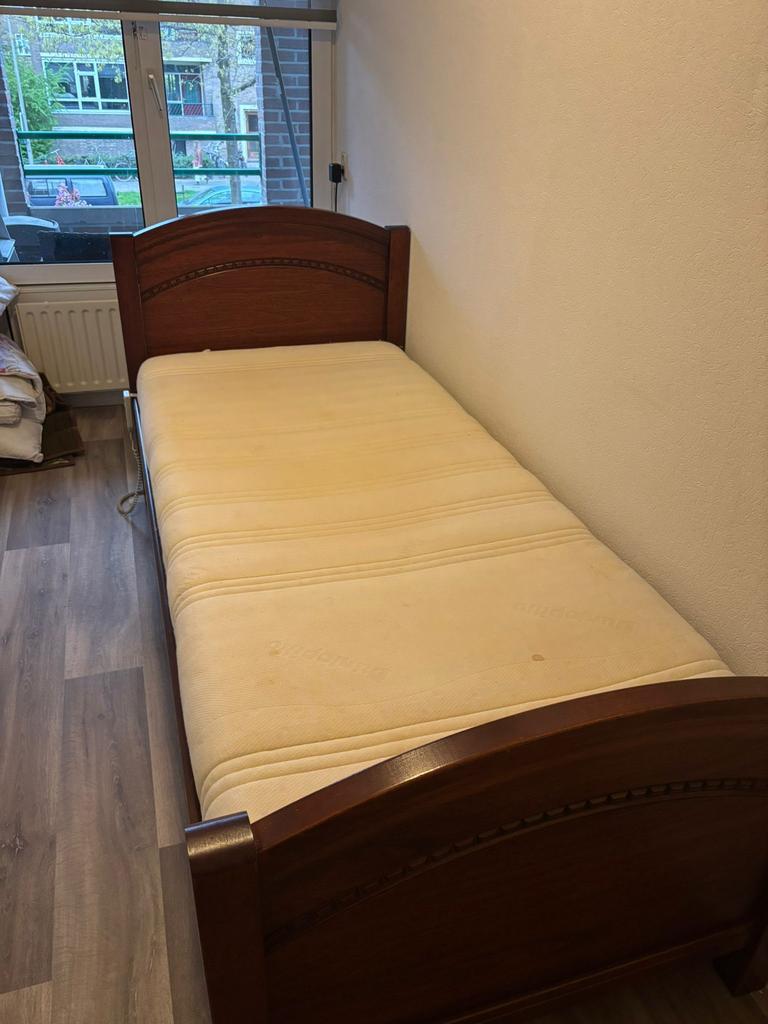 Hoogwaardig elektrisch seniorenbed massief hout met meubels, Ophalen, Verstelbaar, 90 cm, Eenpersoons