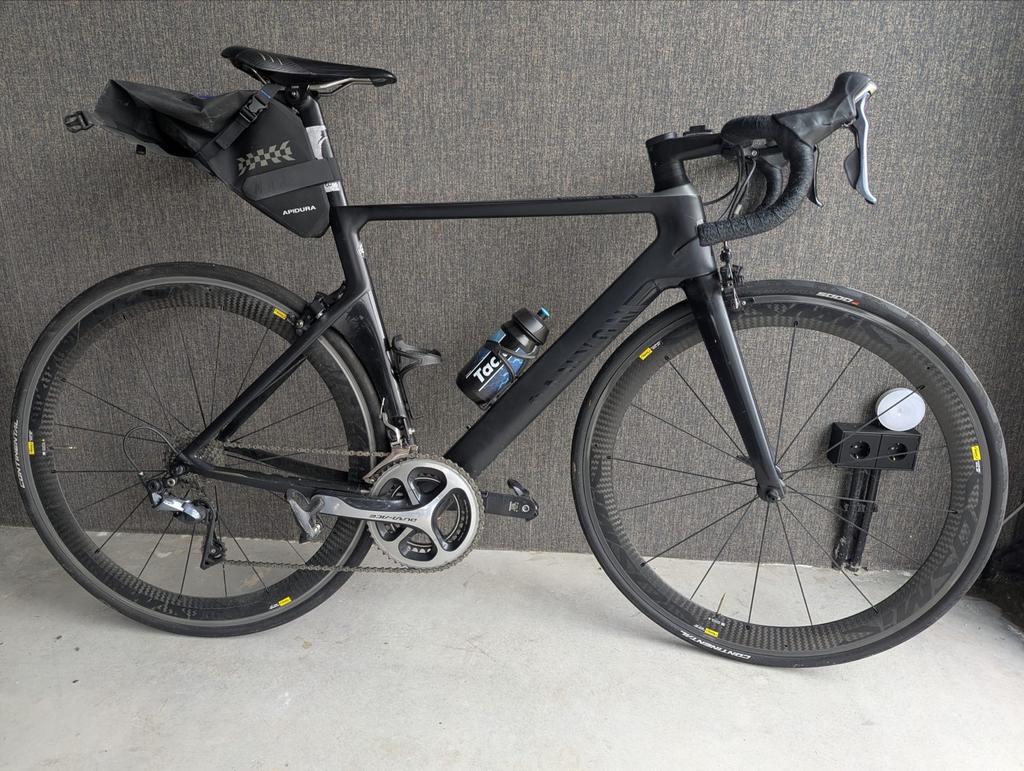 Canyon Aeroad CF SLX - Racefiets M, 28 inch, Carbon, Heren, Zo goed als nieuw