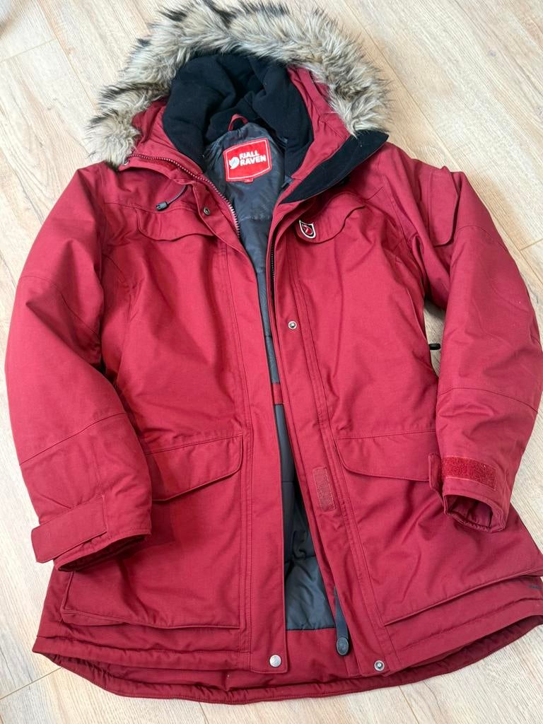 Fjällräven Nuuk Winter parka, Ophalen of Verzenden, Zo goed als nieuw, Maat 46/48 (XL) of groter, Rood
