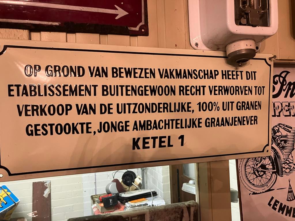 Emaille bord verkoop gestookte Graanjenever. Ketel 1., Ophalen